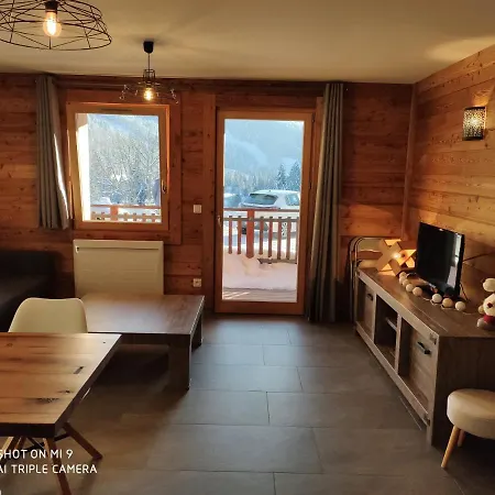 - De Charme Apartment *
